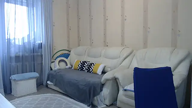 Alma44 online show from November 12, 9:57 am