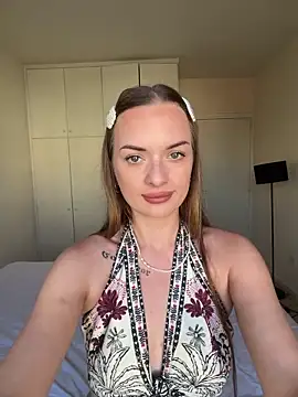 ElenaRebelle online show from May 31, 6:08 am
