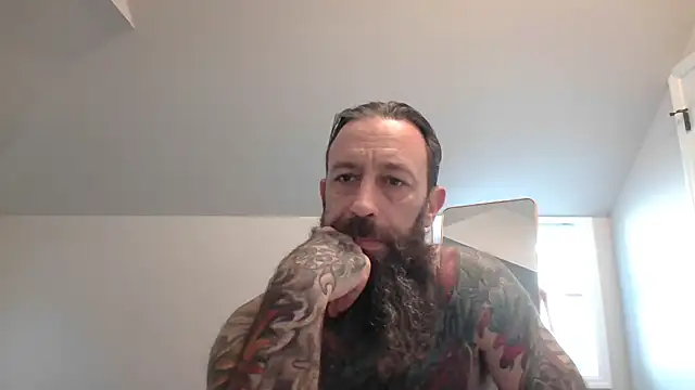 StevenRiseNYC online show from May 20, 11:29 am