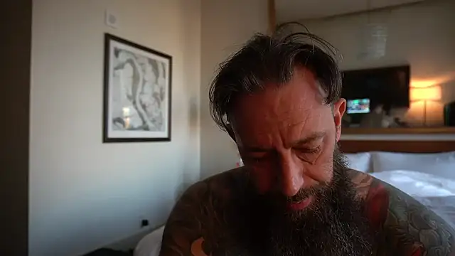 StevenRiseNYC online show from April 21, 11:17 am