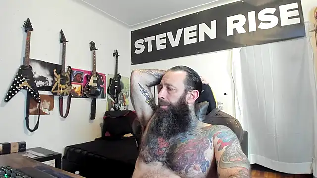 StevenRiseNYC online show from June 7, 10:59 pm
