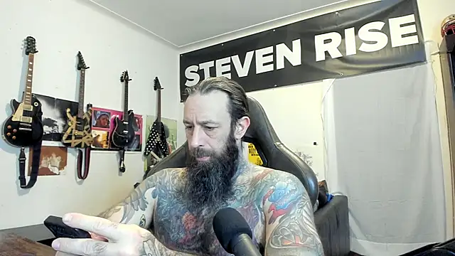 StevenRiseNYC online show from December 2, 1:24 pm