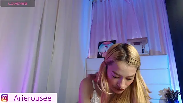 arie rousee sub online show from October 9, 12:00 am