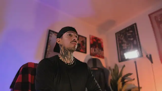 TigerStripes1  online show from April 13, 11:03 am