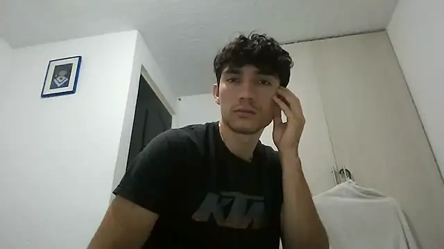 ChicoMaloFfF online show from November 6, 6:01 pm