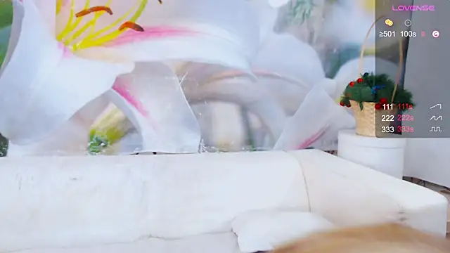 Lilly Diaz online show from February 23, 8:04 am