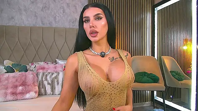 AmyBlair online show from November 22, 8:35 am