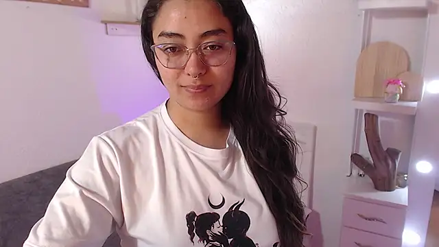  Kim  M online show from November 19, 12:16 pm