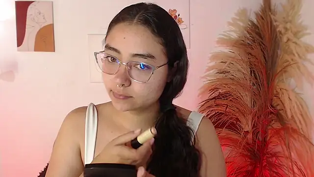 Kim  M online show from September 13, 11:54 am