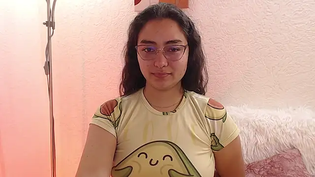  Kim  M online show from February 28, 1:00 pm