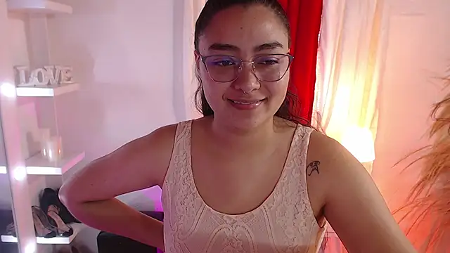  Kim  M online show from January 13, 1:15 pm