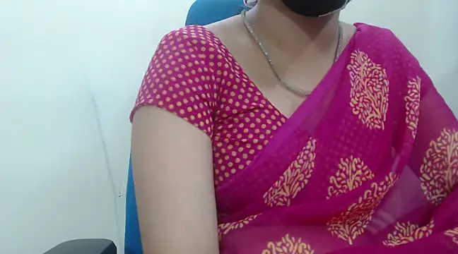 Lovely Siri 23 online show from March 19, 8:32 pm