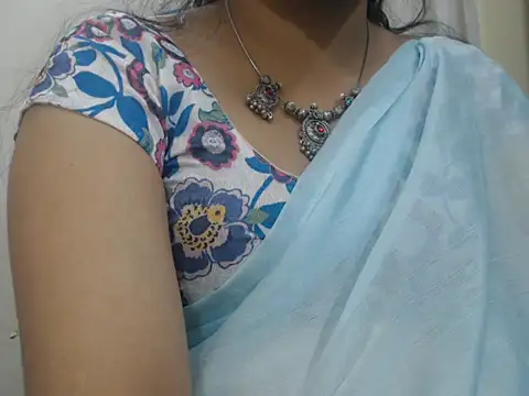Lovely Siri 23 online show from July 4, 6:23 pm