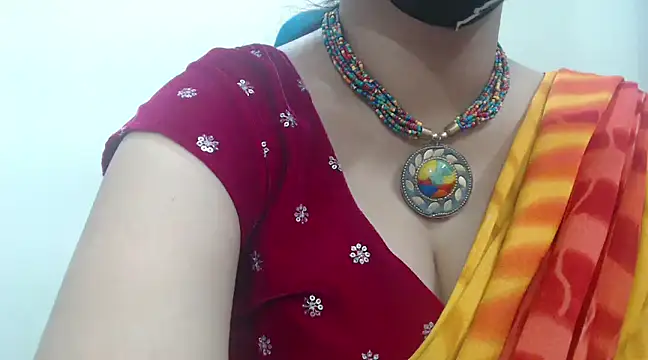 Lovely Siri 23 online show from February 1, 3:39 pm