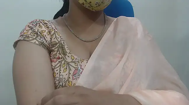 Lovely Siri 23 online show from February 20, 2:40 am