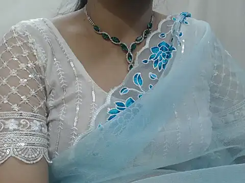 Lovely Siri 23 online show from February 10, 5:28 am