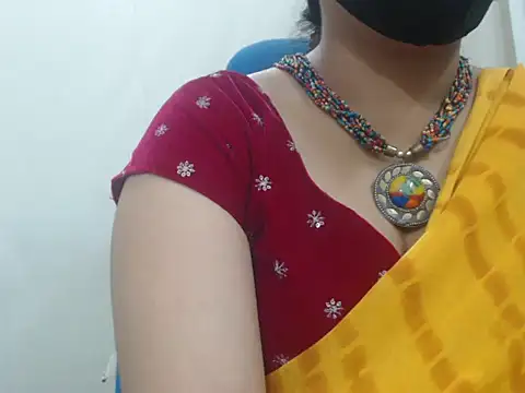 Lovely Siri 23 online show from July 10, 5:46 pm