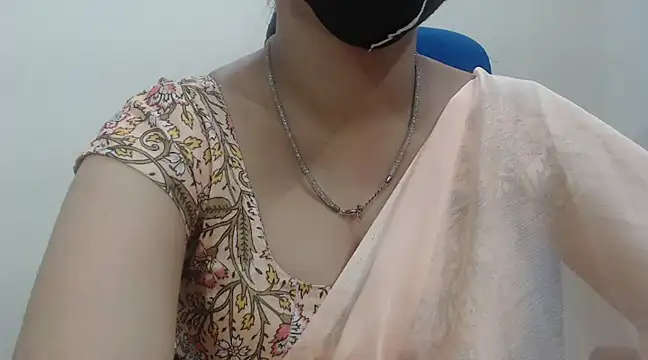 Lovely Siri 23 online show from March 17, 10:51 pm