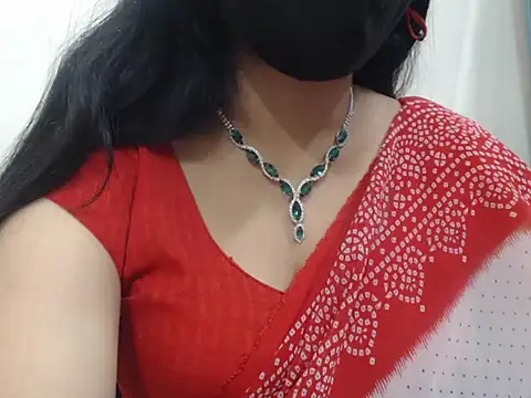 Lovely Siri 23 online show from January 14, 5:33 am