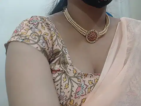 Lovely Siri 23 online show from December 15, 6:30 am