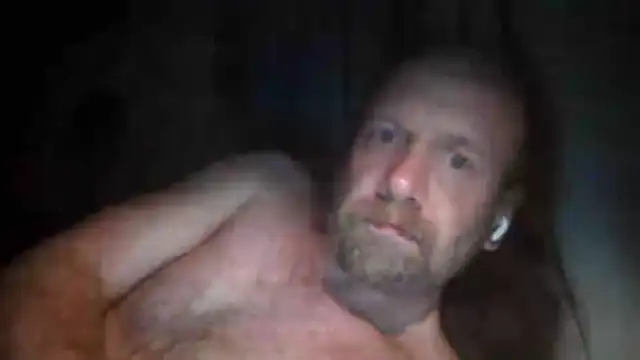 Baldfun111 online show from May 4, 9:01 am