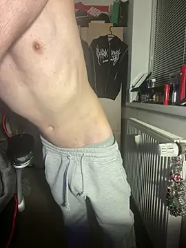 Using Crew online show from March 4, 9:33 pm