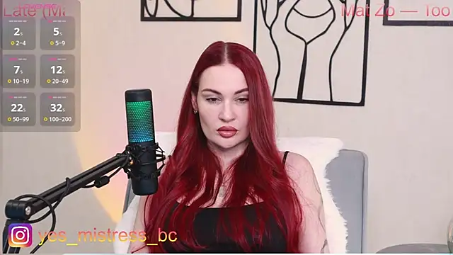 Snapshot of Vicky_Fetish chatting on February 28, 11:21 am Vicky Fetish online show from February 28, 11:21 am