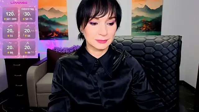 Sofia Ford online show from October 28, 1:32 pm