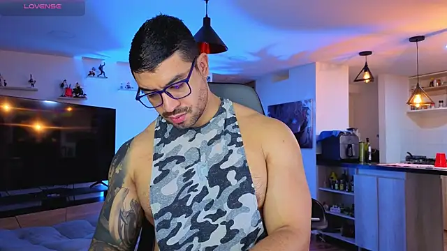 Michael Diamond online show from October 20, 2:46 am