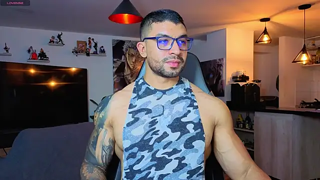 Michael Diamond online show from April 15, 2:50 am