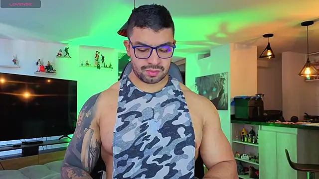 Michael Diamond online show from November 2, 6:35 pm