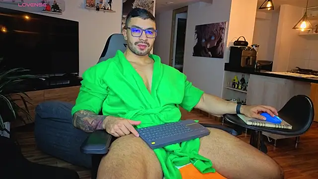 Michael Diamond online show from November 27, 2:45 am