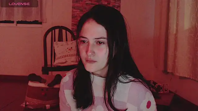 Snapshot of AlissonnFoxx chatting on December 15, 9:03 am AlissonnFoxx online show from December 15, 9:03 am