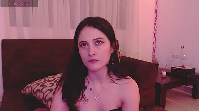 Snapshot of AlissonnFoxx chatting on March 22, 6:11 am AlissonnFoxx online show from March 22, 6:11 am