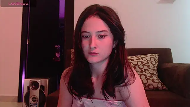 Snapshot of AlissonnFoxx chatting on January 16, 2:51 am AlissonnFoxx online show from January 16, 2:51 am