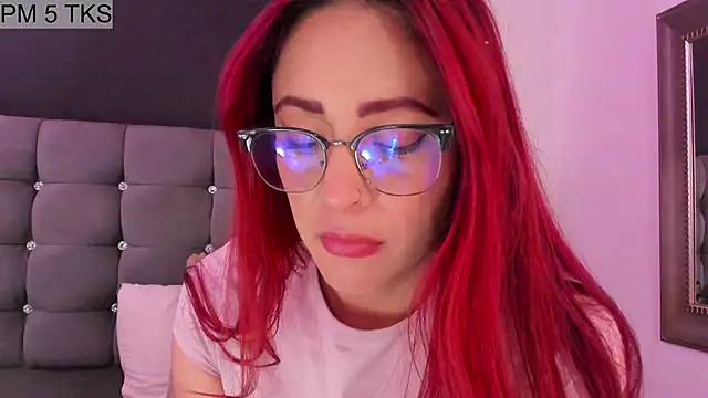 Snapshot of sweet__samy chatting on February 18, 3:21 am sweet samy online show from February 18, 3:21 am