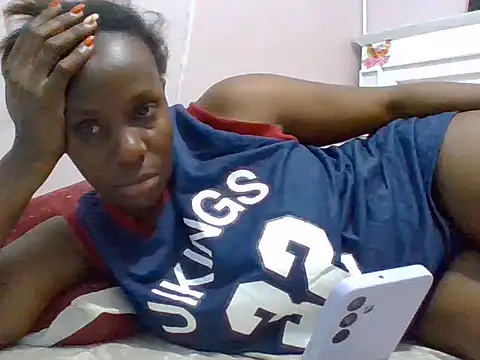 Snapshot of sweet-fancy chatting on June 13, 4:05 pm sweet-fancy online show from June 13, 4:05 pm