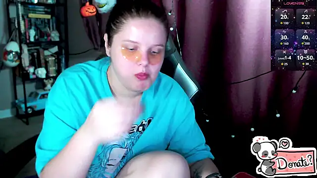 so cute777 online show from February 19, 8:22 am