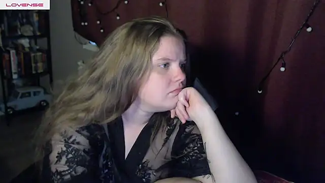 Snapshot of so_cute777 chatting on June 4, 2:44 pm so cute777 online show from June 4, 2:44 pm