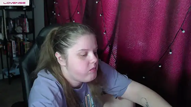 Snapshot of so_cute777 chatting on June 10, 5:30 am so cute777 online show from June 10, 5:30 am