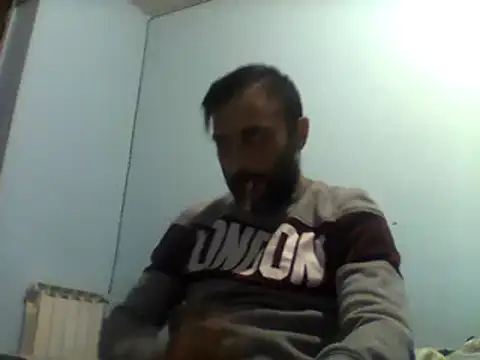 Snapshot of coppiasenzacensura chatting on December 6, 2:44 pm coppiasenzacensura online show from December 6, 2:44 pm