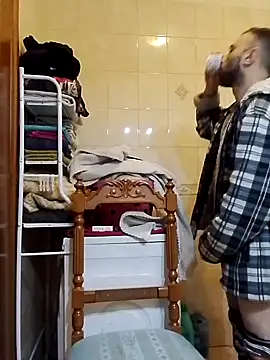 coppiasenzacensura online show from October 20, 3:30 am