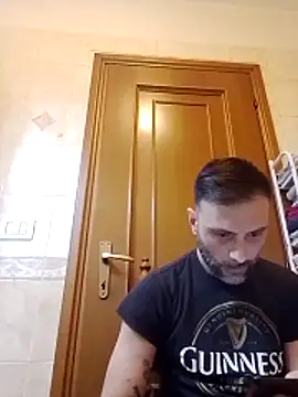 Snapshot of coppiasenzacensura chatting on June 11, 5:26 am coppiasenzacensura online show from June 11, 5:26 am