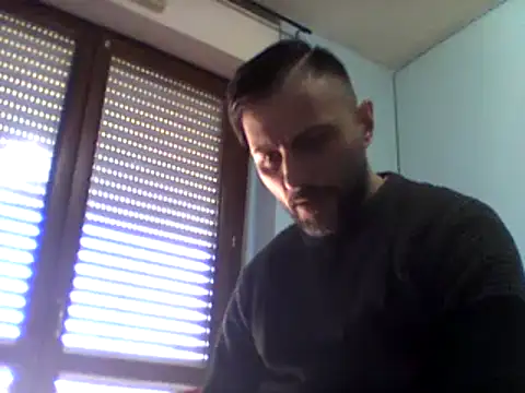 Snapshot of coppiasenzacensura chatting on March 18, 12:17 pm coppiasenzacensura online show from March 18, 12:17 pm