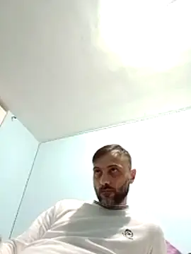 coppiasenzacensura online show from December 14, 5:40 pm