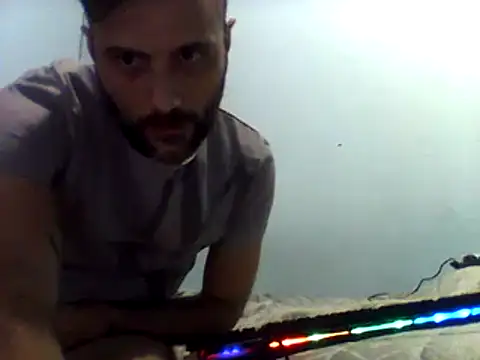 Snapshot of coppiasenzacensura chatting on January 7, 8:42 pm coppiasenzacensura online show from January 7, 8:42 pm