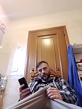 coppiasenzacensura online show from December 14, 5:35 am