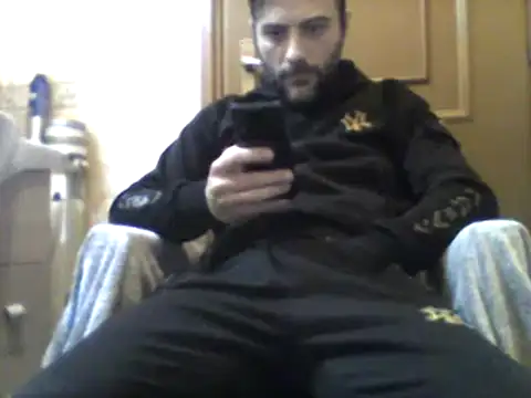 Snapshot of coppiasenzacensura chatting on February 28, 7:15 am coppiasenzacensura online show from February 28, 7:15 am