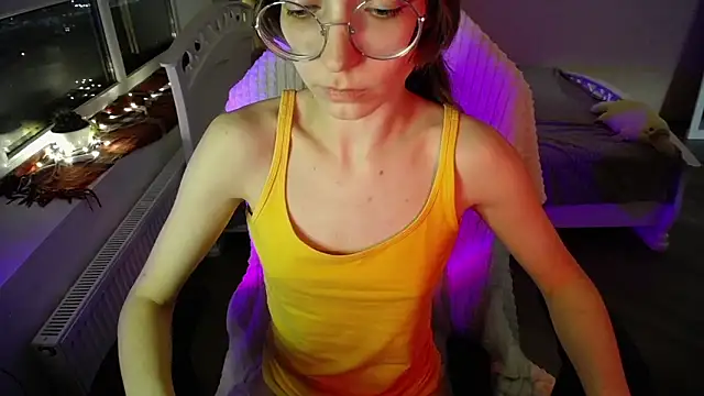 MissLinaDream online show from March 11, 7:19 pm