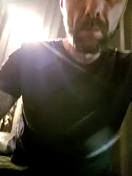 Snapshot of PIercingBoy38 chatting on November 28, 9:37 pm PIercingBoy38 online show from November 28, 9:37 pm